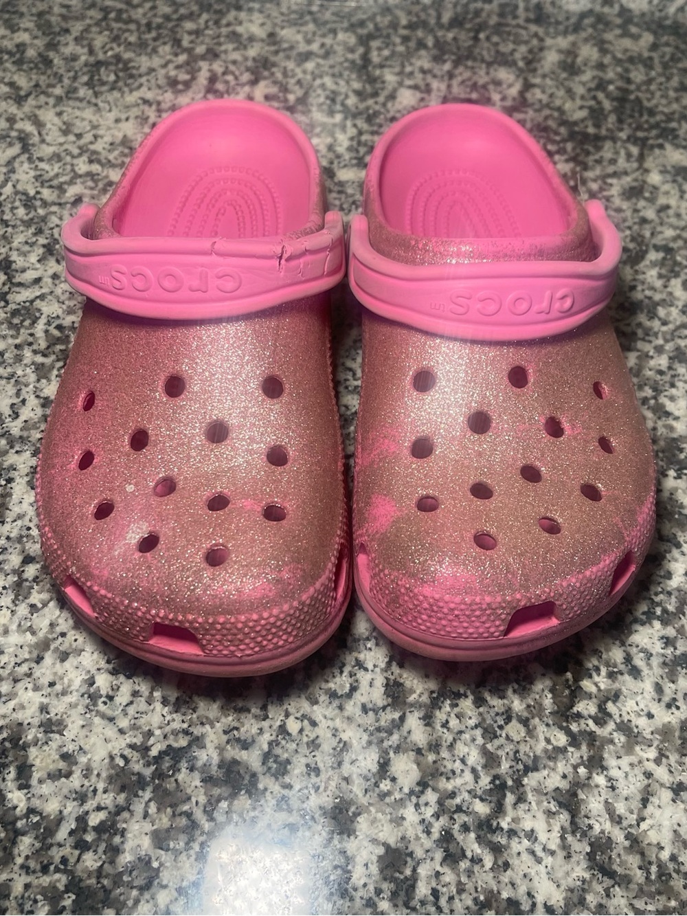 Crocs clog pink glitter big girls size 5 rubber garden play shoes